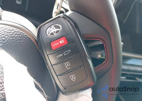 2025 Toyota Camry Le из США, поврежденный, VIN 4T1DAACK2SU006780